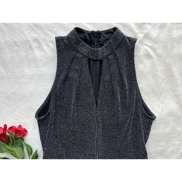 🛍 Topshop Metallic Silver Plunge Front Playsuit - Picture 9 of 10